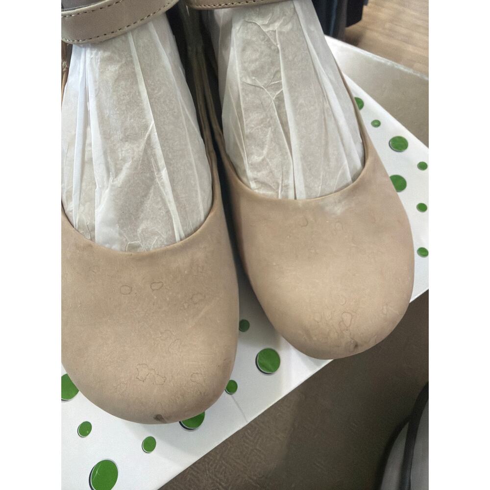 Earthies by Earth Women's Capri in Taupe soft Buck size 11 - Picture 7 of 7